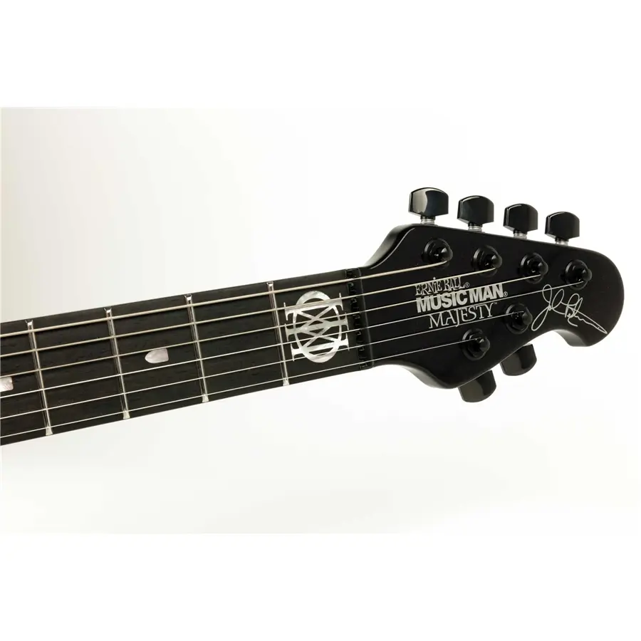 35-music-man-majesty-sanguine-red-mm-611rds5000csbm_4