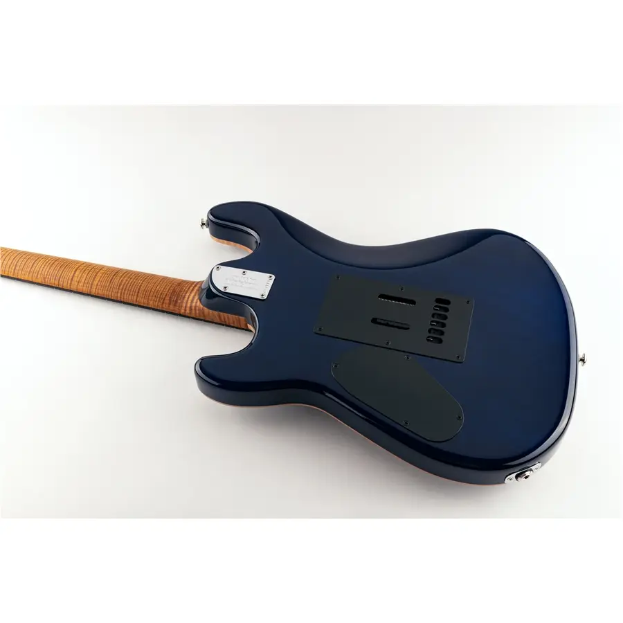 35-music-man-sabre-deep-blue-burst-mm-812t3r300cscr_12