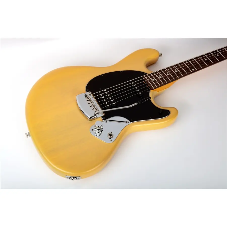 35-music-man-stingray-guitar-hs-trem-dustin-kensrue-tv-blonde-tastiera-palissandro-mm-826du2001cscr_3