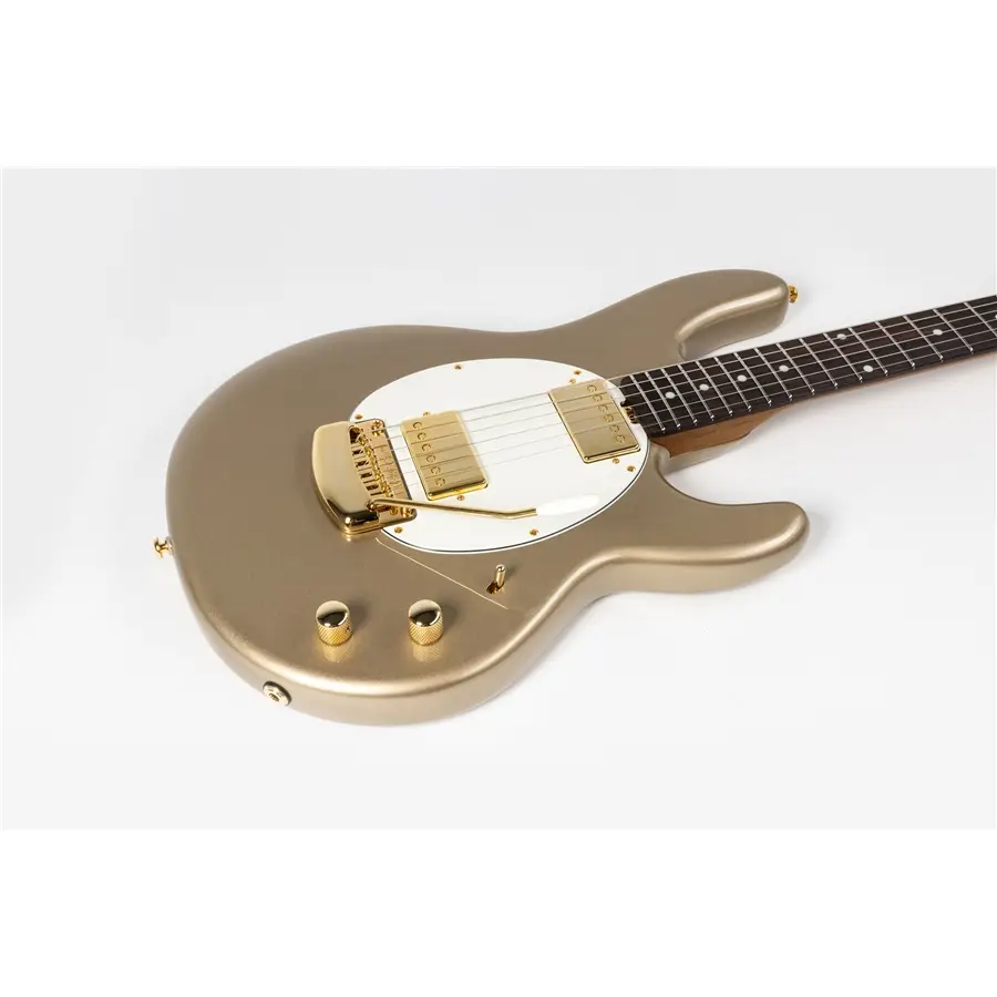 35-music-man-stingray-ii-hh-cory-wong-cashmere-mm-737v5r2g6mbgd_3