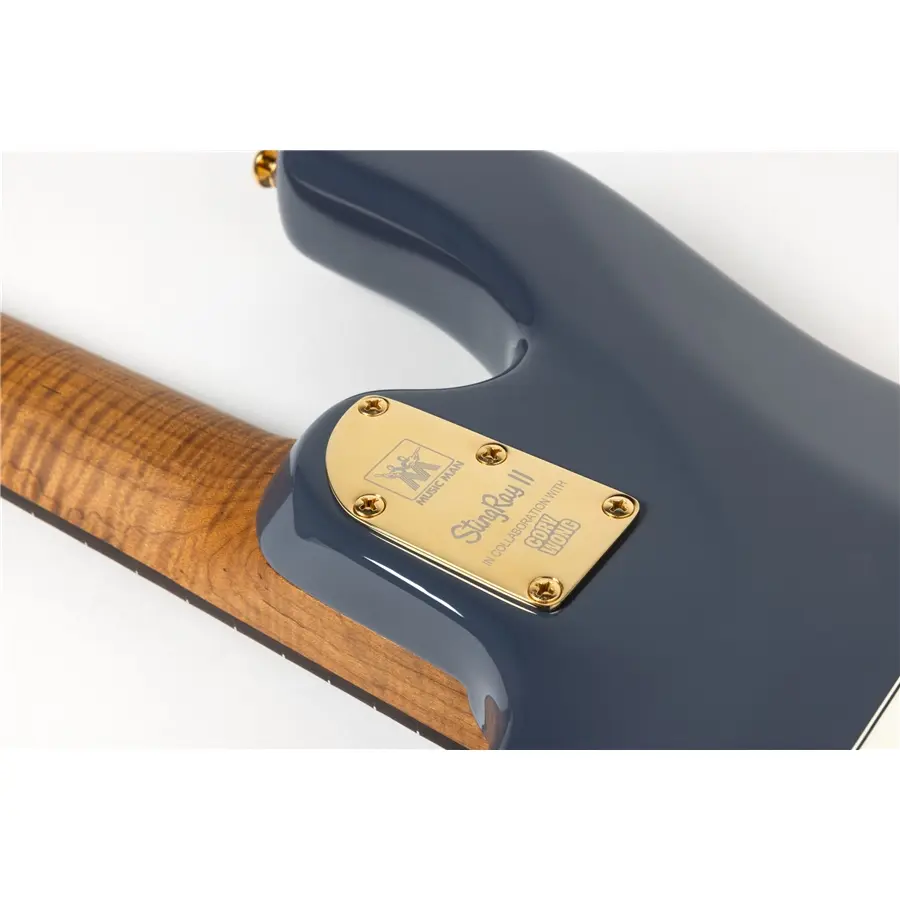 35-music-man-stingray-ii-hh-cory-wong-charcoal-blue-mm-737cwbr2g6mbgd_7