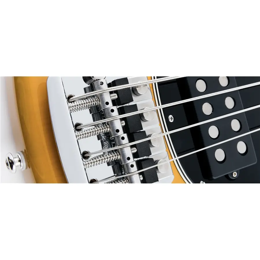 35-music-man-stingray-old-smoothie-butterscotch-mm-117bt2219cscr_2