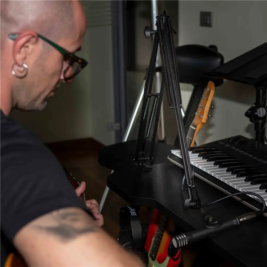 43-quik-lok-a-25-bk-asta-regolabile-broadcast-10-00755_12