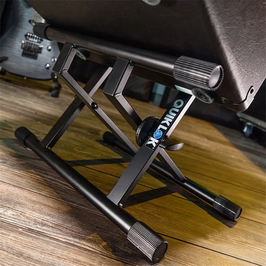 43-quik-lok-bs-317-supporto-per-amplificatore-10-00062_1