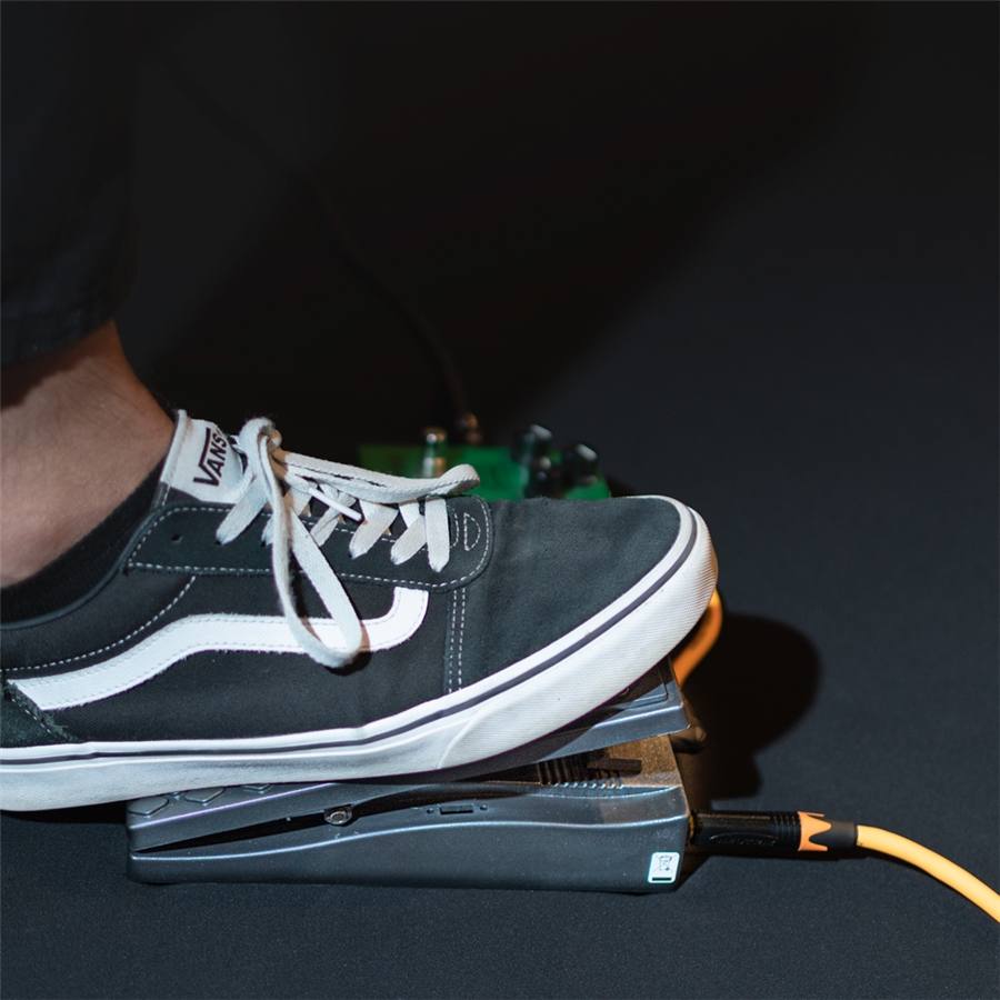 43-quik-lok-vp-26-11-pedale-volume-1-in-1-out-60-00280_3