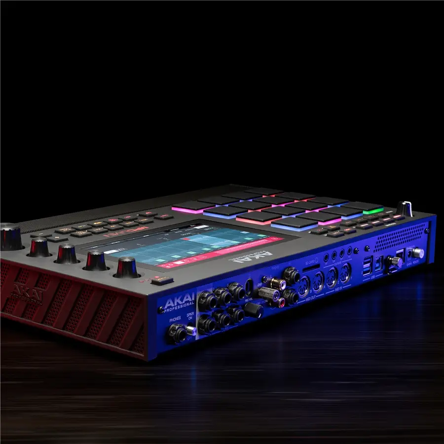 8-akai-professional-mpc-live-ii-6020005085_5