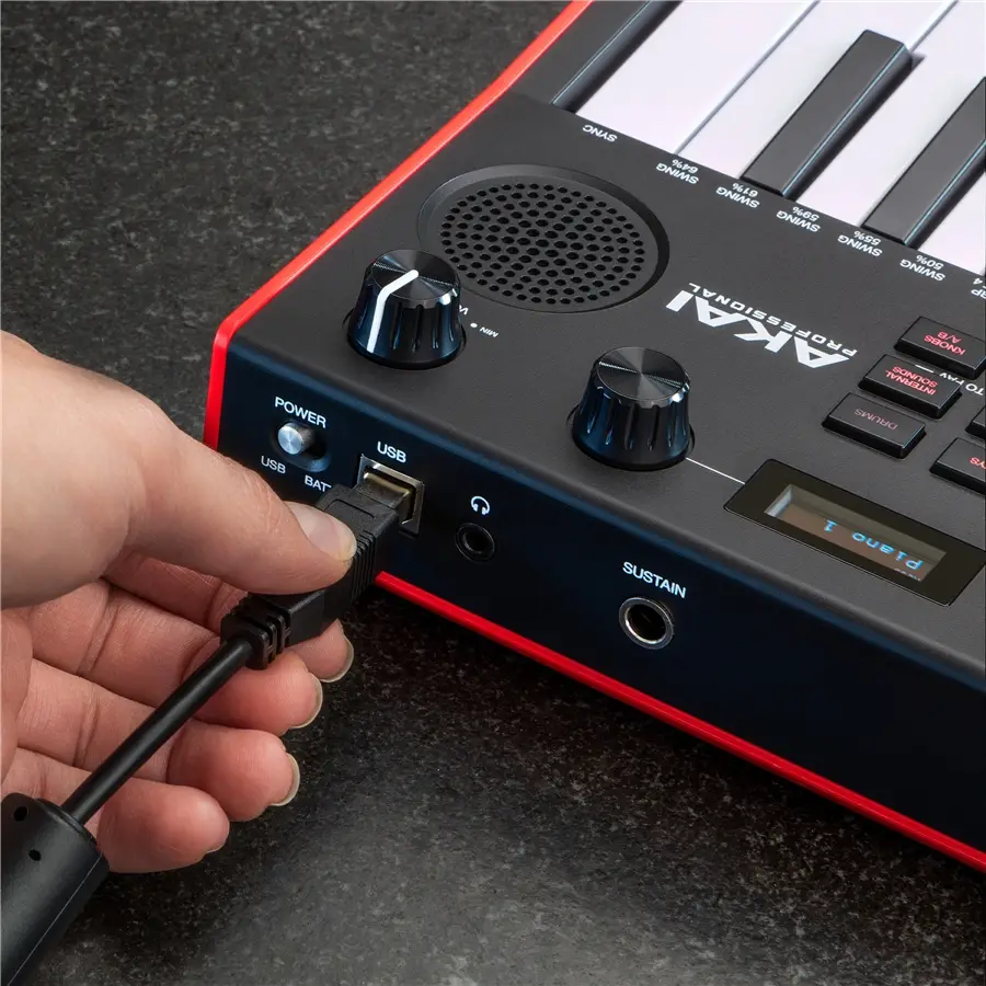 8-akai-professional-mpk-mini-play-mk3-1070015548_9