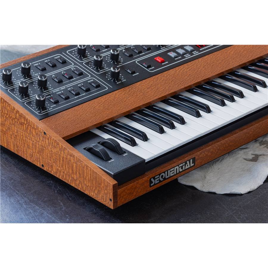 83-sequential-prophet-10-special-edition-17900027_3