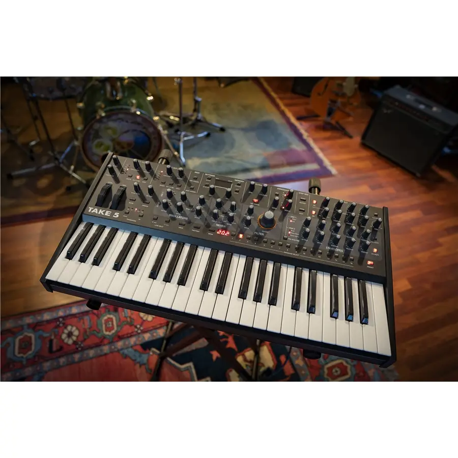 83-sequential-take-5-17900016_8