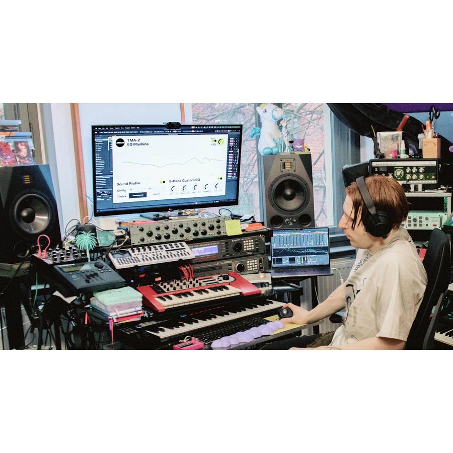 AIAIAI EQ Machine - plug-in gratuito per mix e mastering in cuffia con TMA-2 Studio