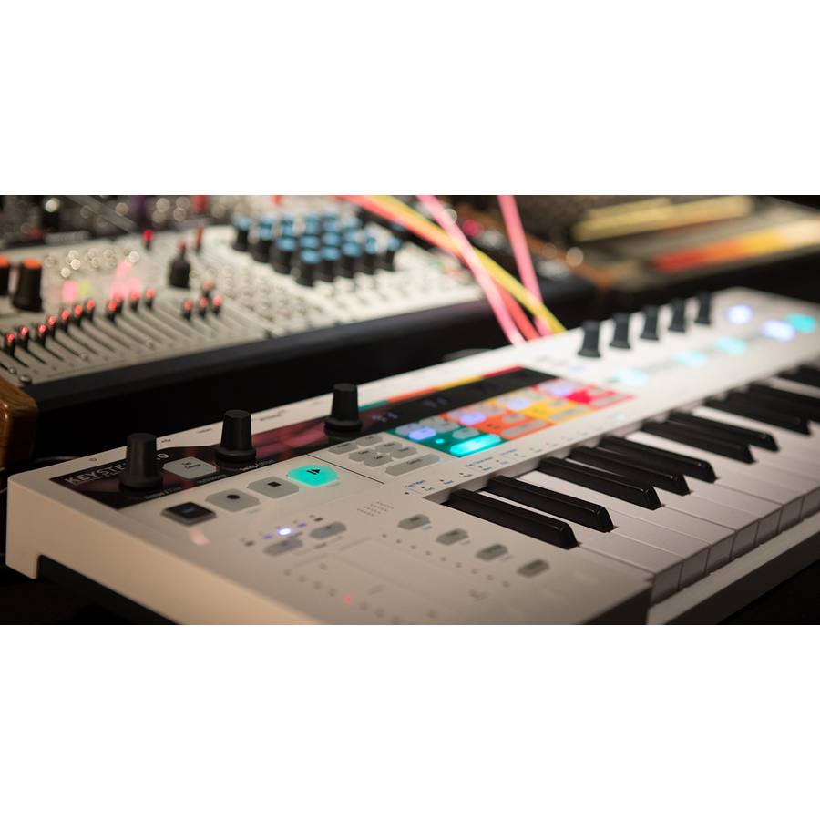 Arturia Step - BeatStep e KeyStep controller e sequencer hardware