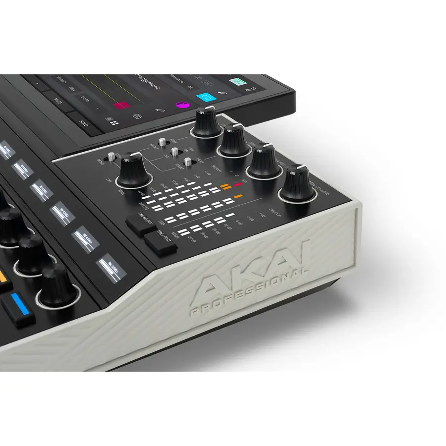 akai-professional-mpc-xl-6020005089-3