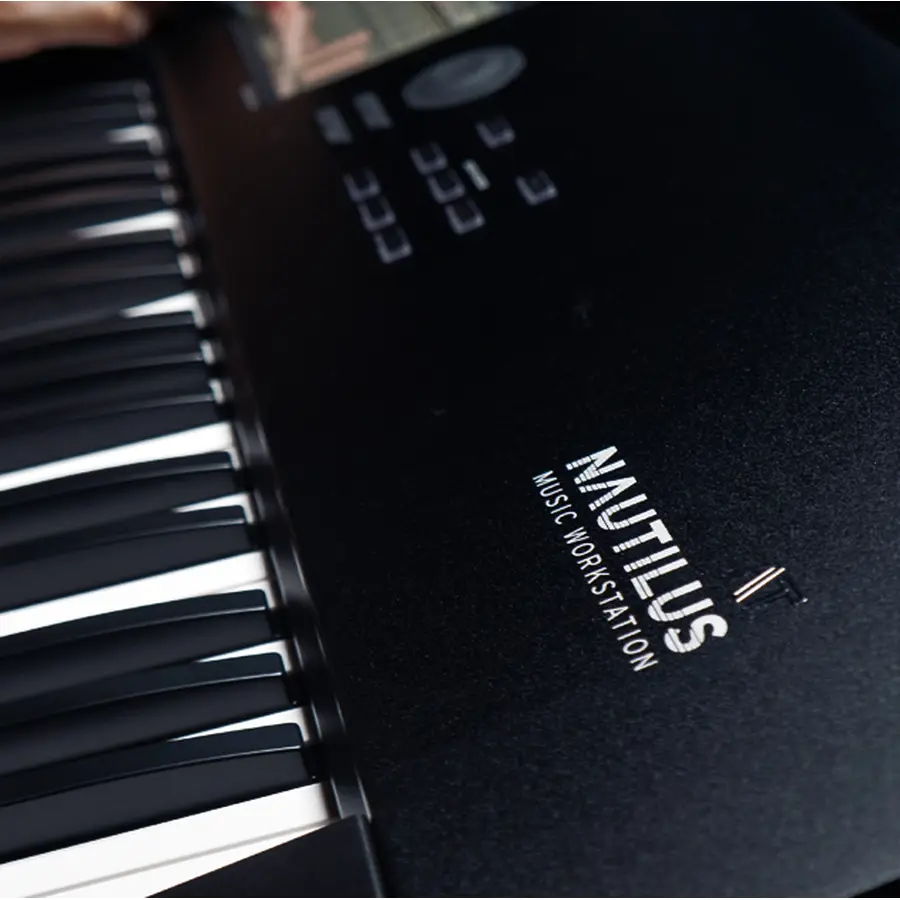 f_30-korg-nautilus-61-at-c1280200368_0