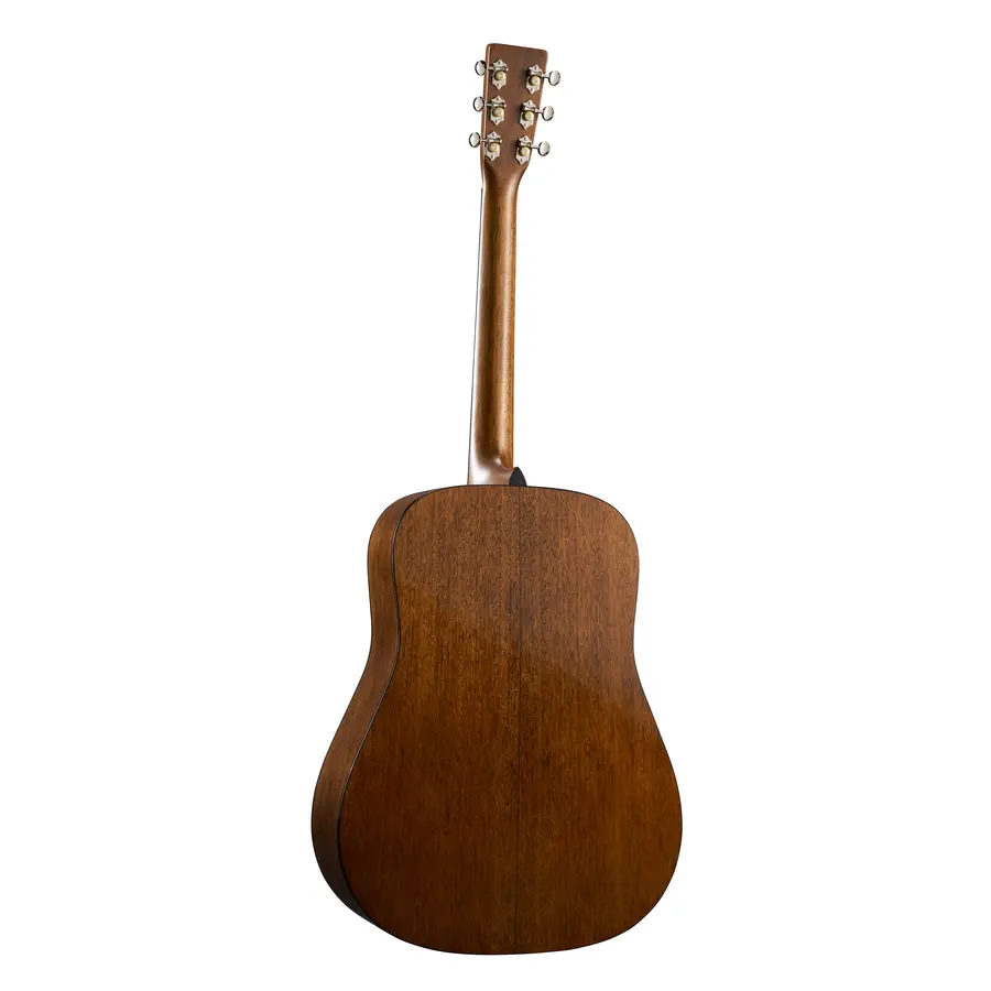 martin-co-d-18-molly-tuttle-06601460-1