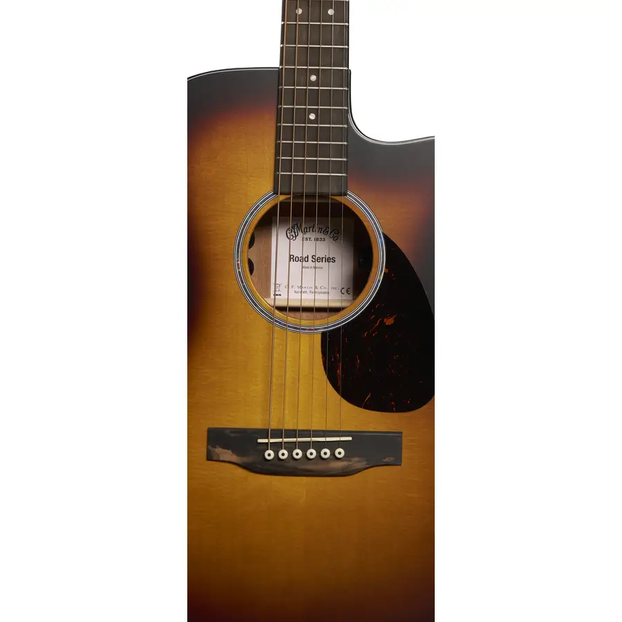 martin-co-omc-10e-modern-burst-06601432-3
