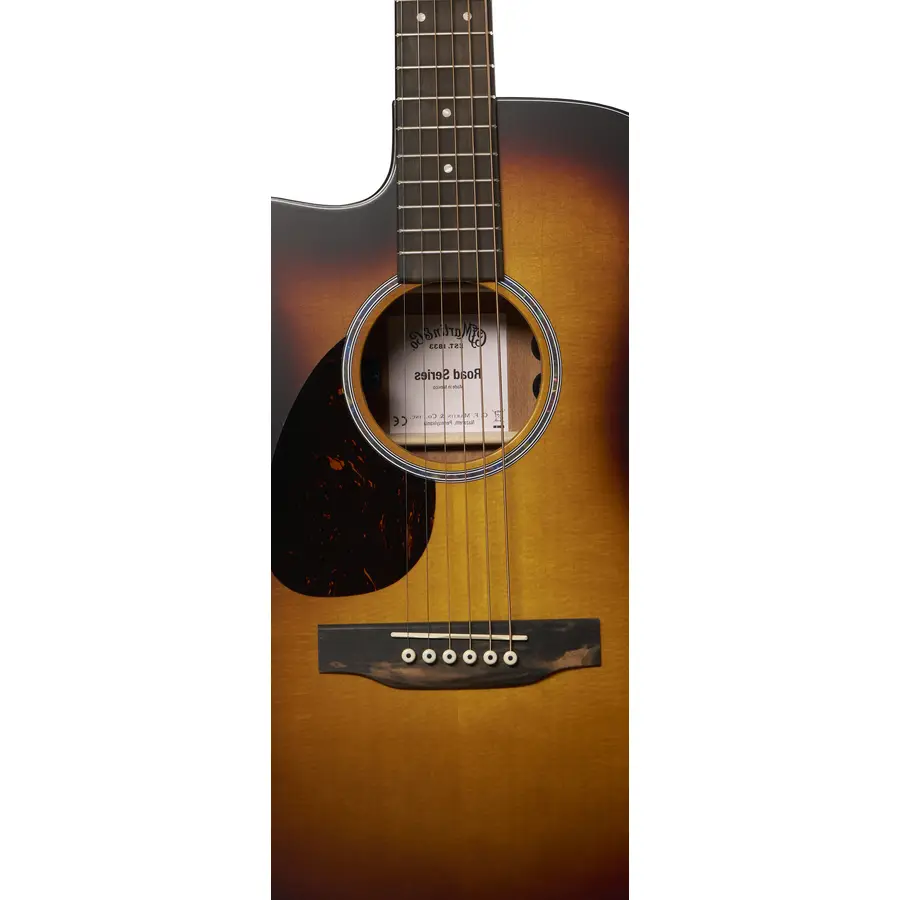 martin-co-omc-10el-modern-burst-06601433-3