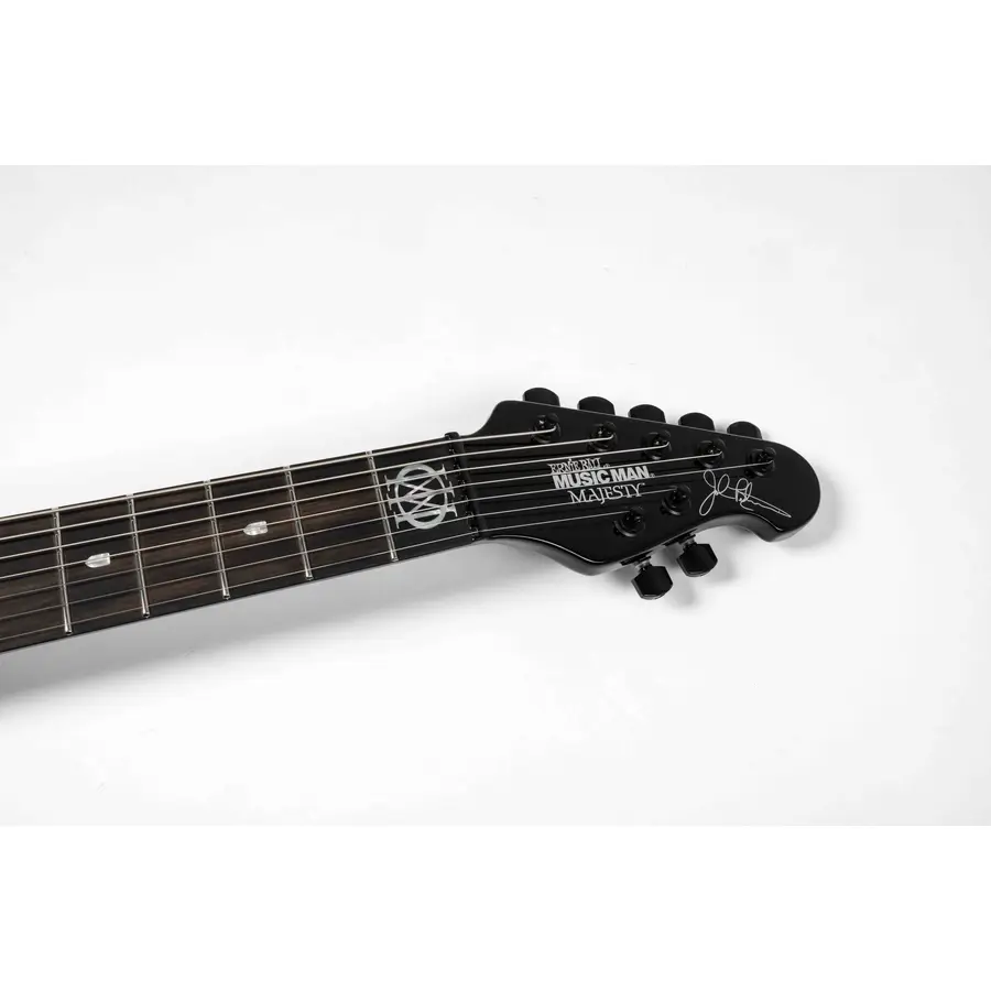 music-man-mm-majesty-7-trans-crimson-ebony-blkh-da-modificare-mm-615xob5000mbmb-4