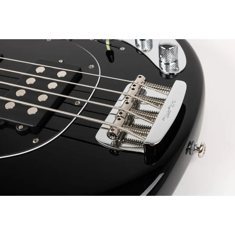 music-man-stingray-special-hh-black-mm-108011001mbcr-5