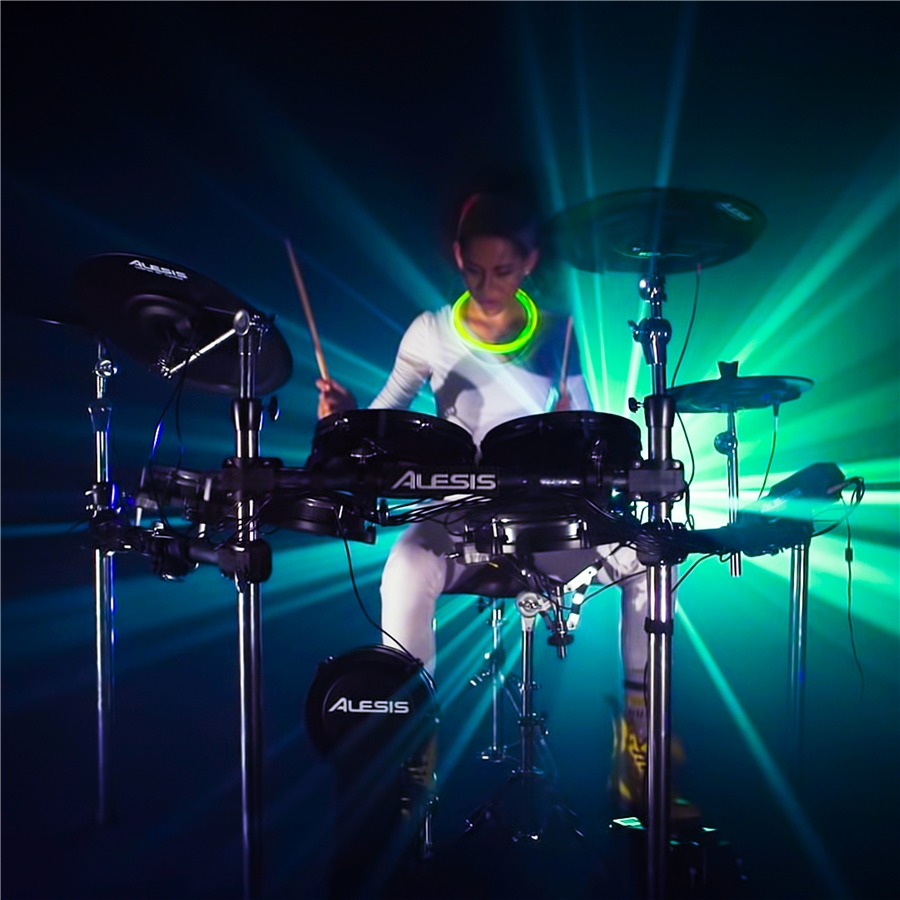 10-alesis-pal-pedalkp1-5080046525_2