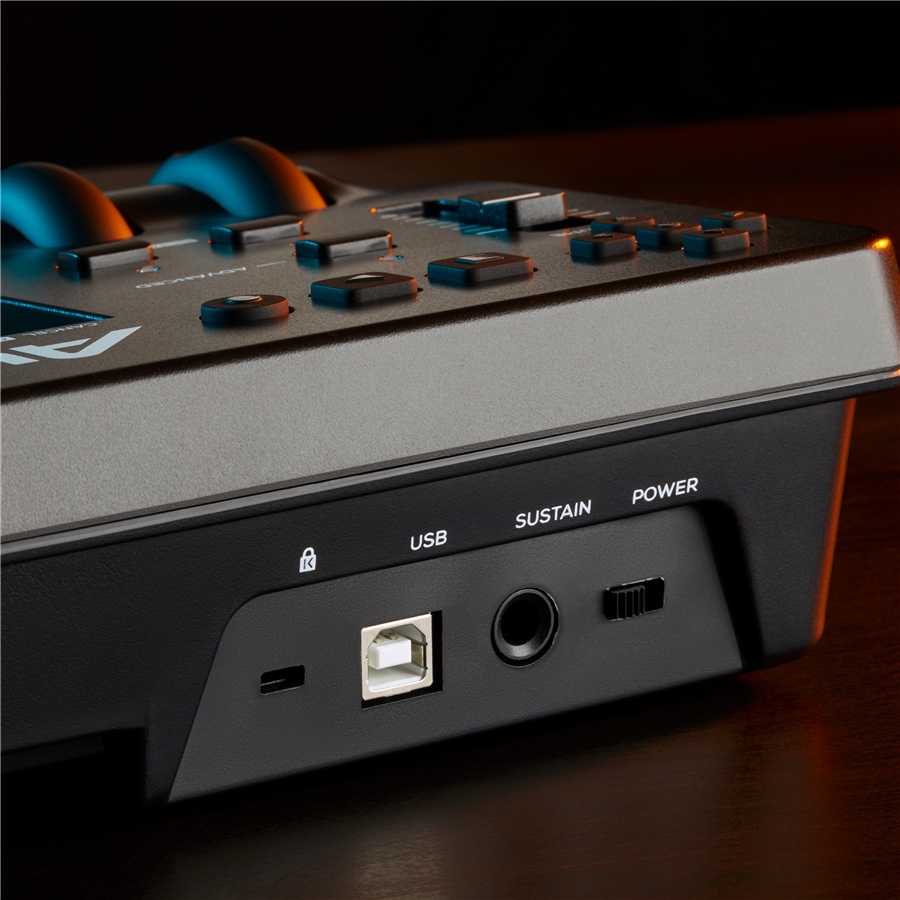 10-alesis-q49mkii-1070001024_8