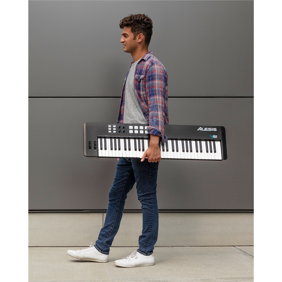 10-alesis-v61-mkii-1070007712_9