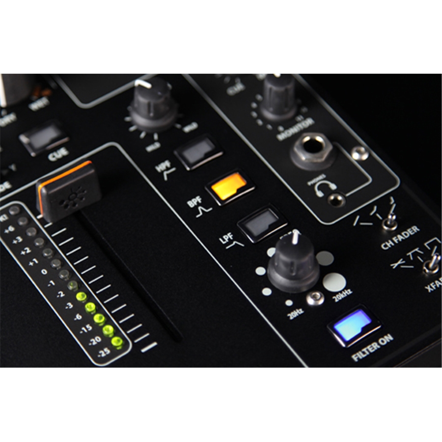 11-allen-heath-xone-db4-gal61900068_5