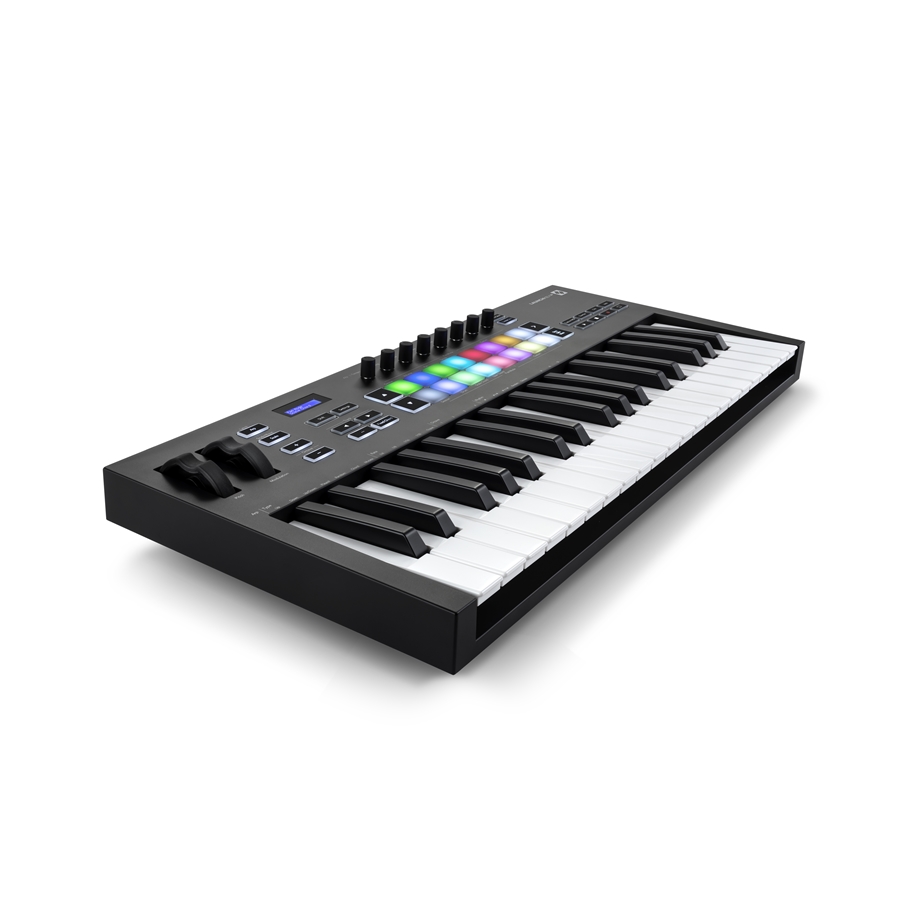 110-novation-launchkey-37-mk3-14400016_2