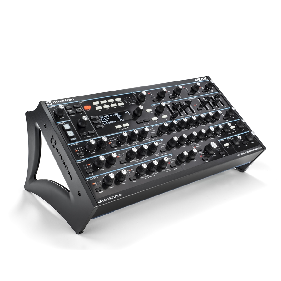 110-novation-peak-14400003_3