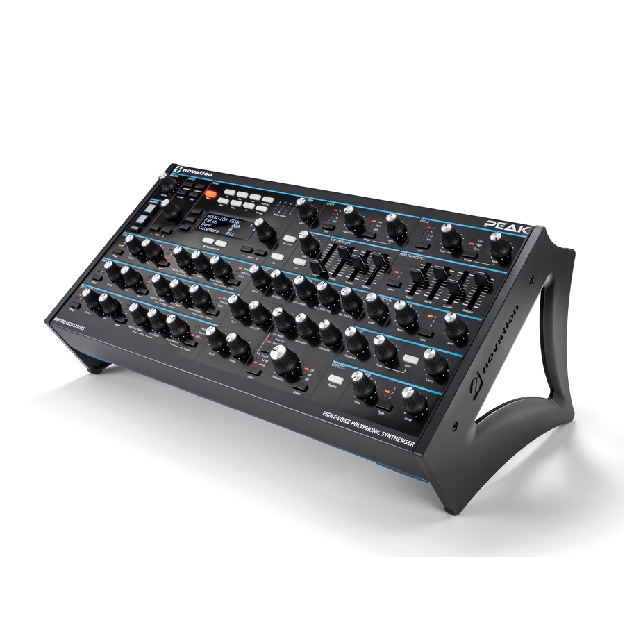 110-novation-peak-stand-14400034_3