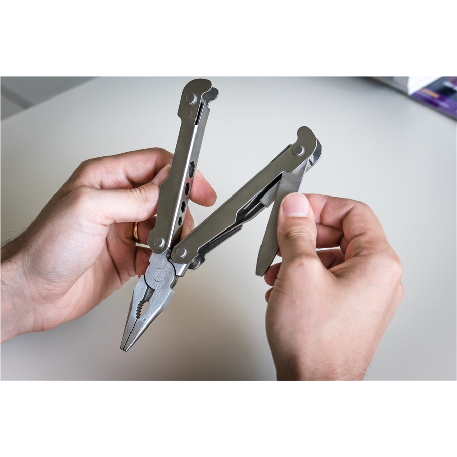 16-eko-guitars-multitool-06130047_4