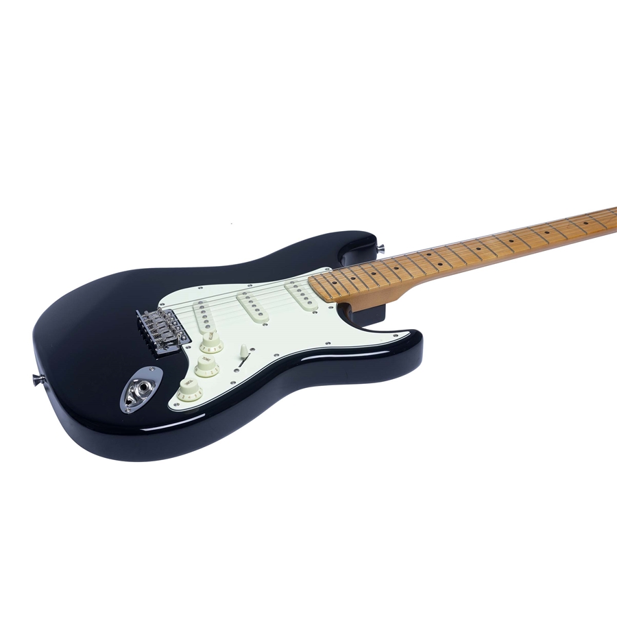 16-eko-guitars-st-401-black-05134015_2