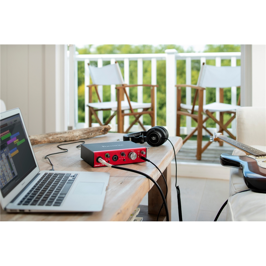 26-focusrite-clarett-2pre-gfo02001223_5