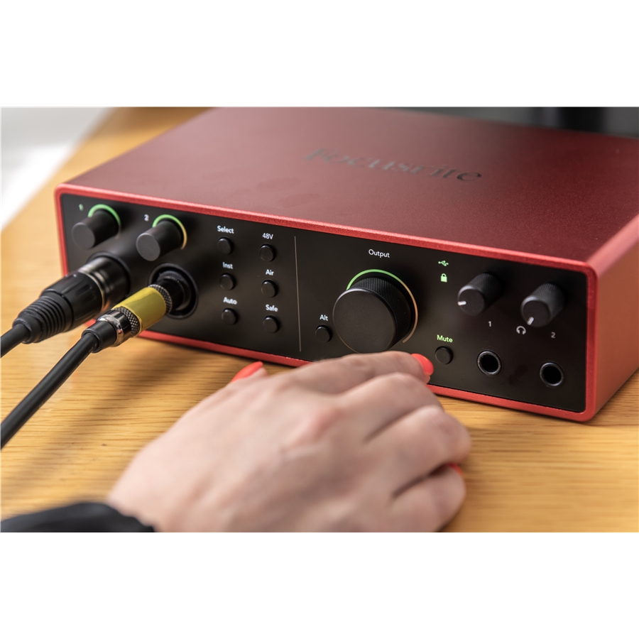 26-focusrite-scarlett-16i16-4th-gen-gfo02001239_8