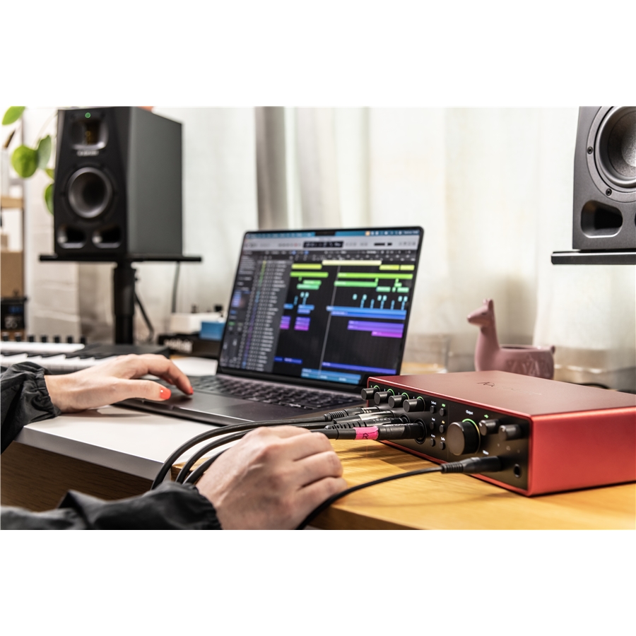 26-focusrite-scarlett-18i16-4th-gen-gfo02001240_6