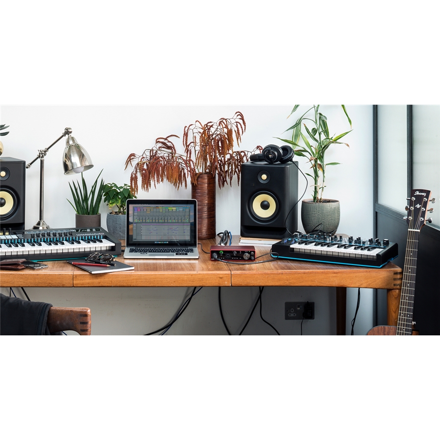 26-focusrite-scarlett-4i4-3rd-gen-gfo02001340_5
