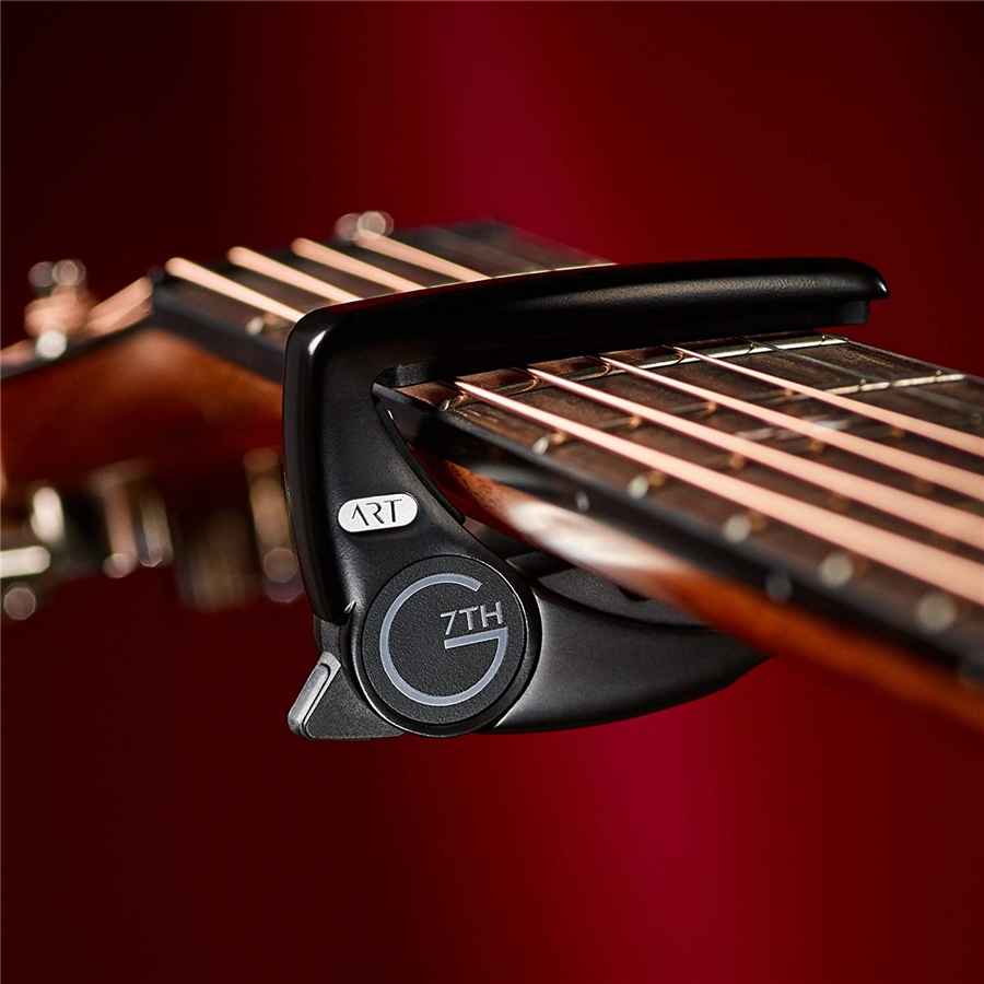 27-g7th-performance-3-art-6-string-satin-black-capo-12103065_4