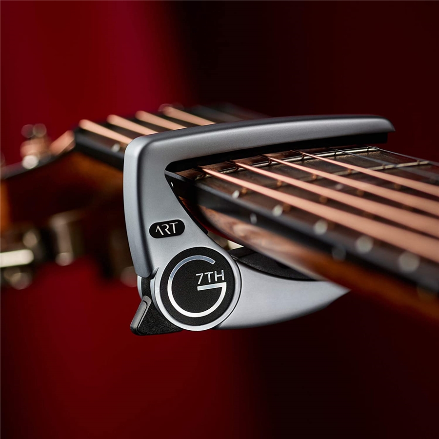 27-g7th-performance-3-art-6-string-silver-capo-12103064_4