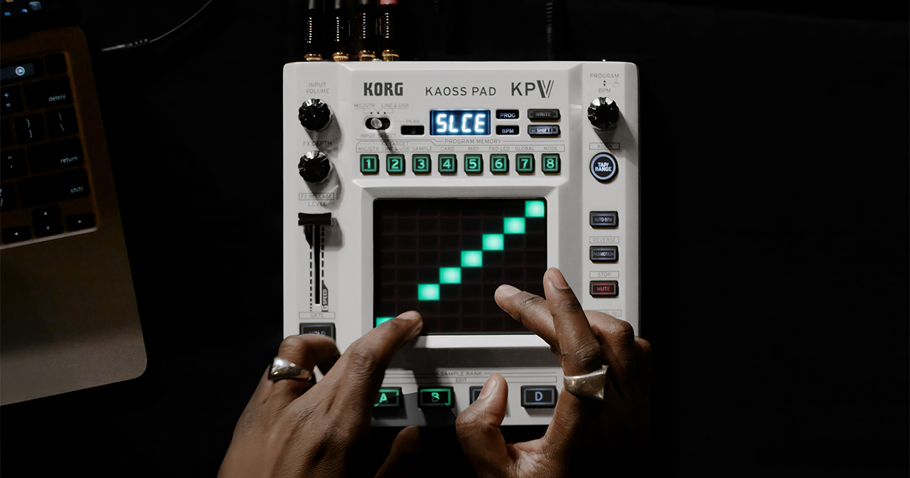 Korg Kaoss Pad V: Processore effetti dual touch, sampler, looper con funzione Voice-to-MIDI