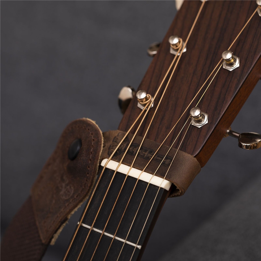 33-martin-co-18a0089-headstock-tie-06602186_1