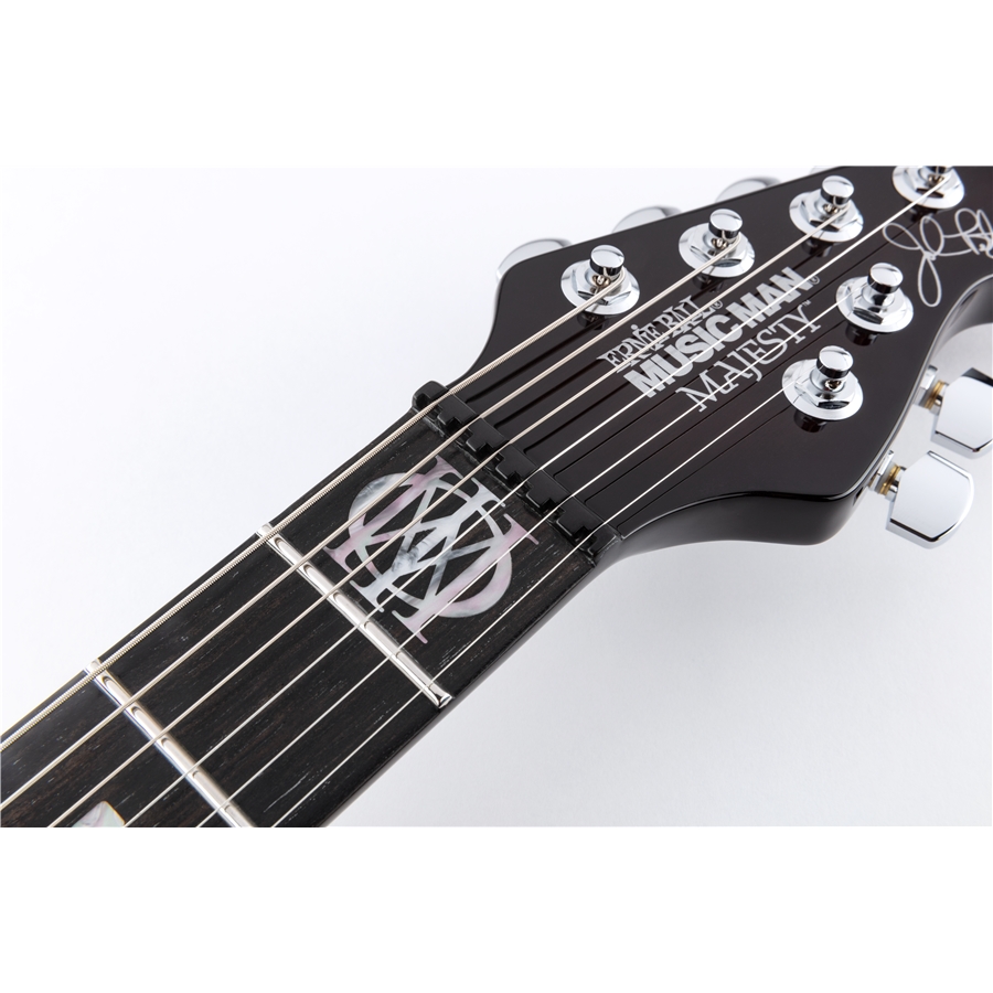 35-music-man-majesty-2019-dark-roast-mm-611j45000cscr_6