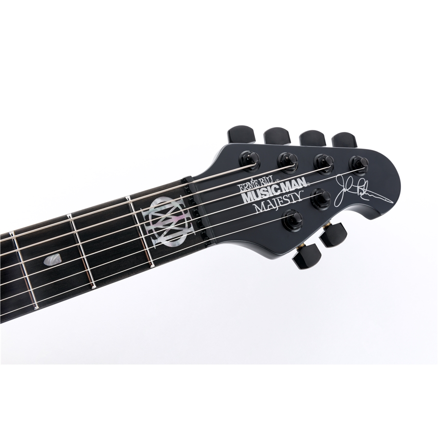 35-music-man-majesty-2019-stealth-black-mm-611665000csbm_11