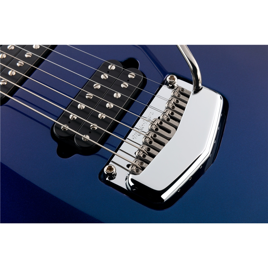 35-music-man-majesty-7-2019-kinetic-blue-mm-618bh5000cscr_7