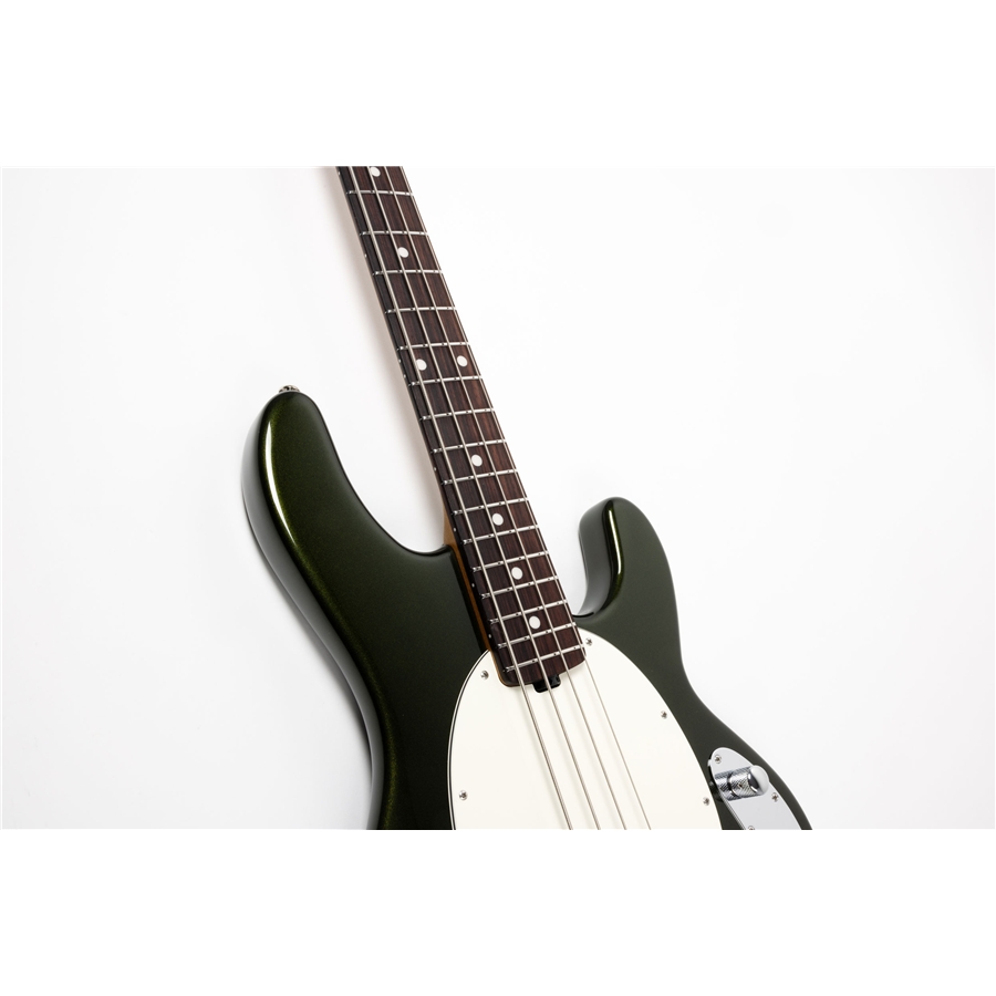 35-music-man-stingray-special-fallout-green-mm-107fal2006mbcr_6