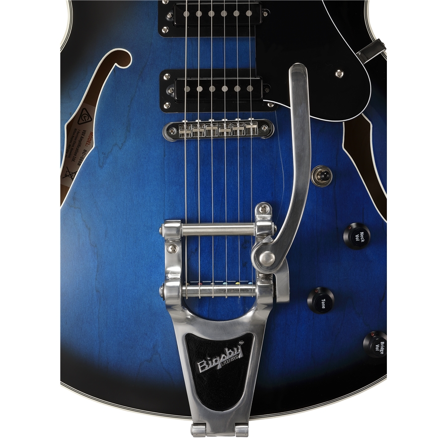 56-vox-bobcat-s66b-bigsby-sapphire-blue-c1030152017_2