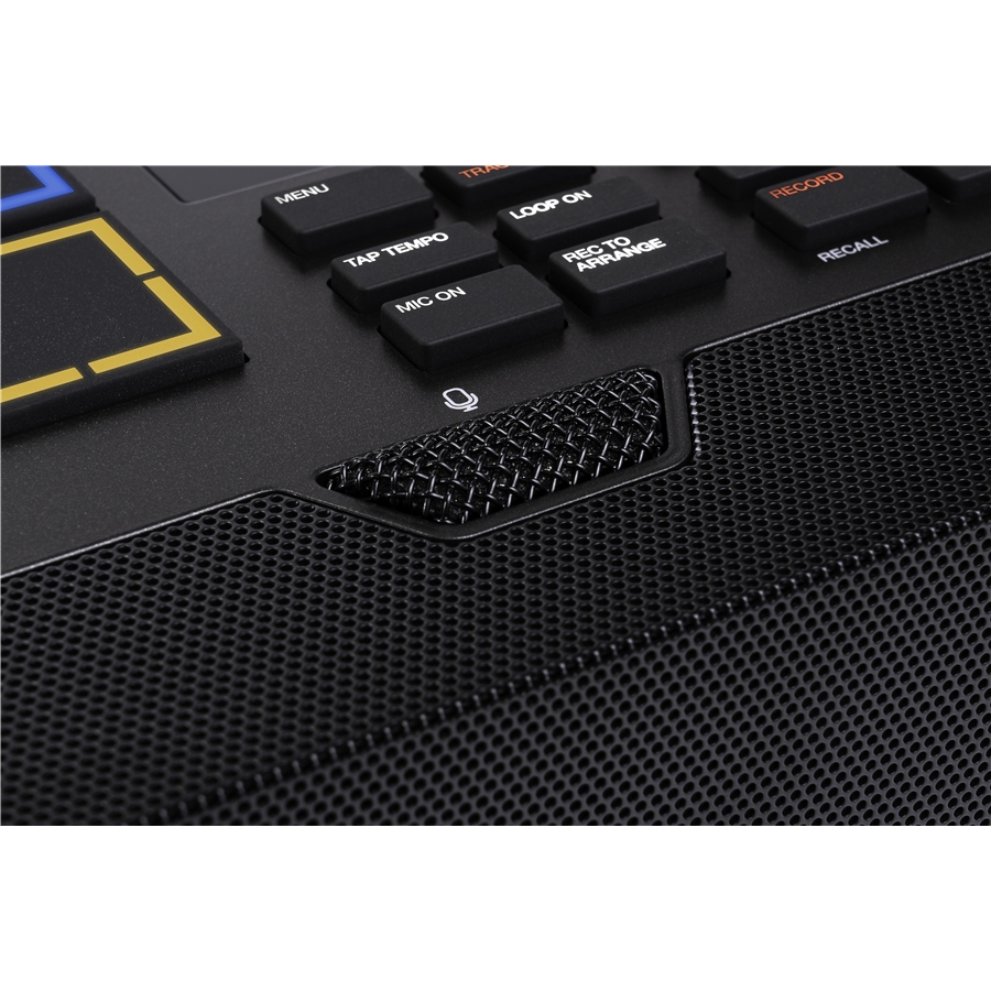 8-akai-professional-mpc-live-iii-6020005088_3