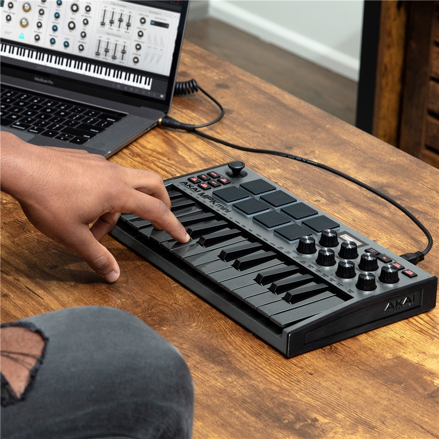8-akai-professional-mpk-mini-3-grey-1070015547_5