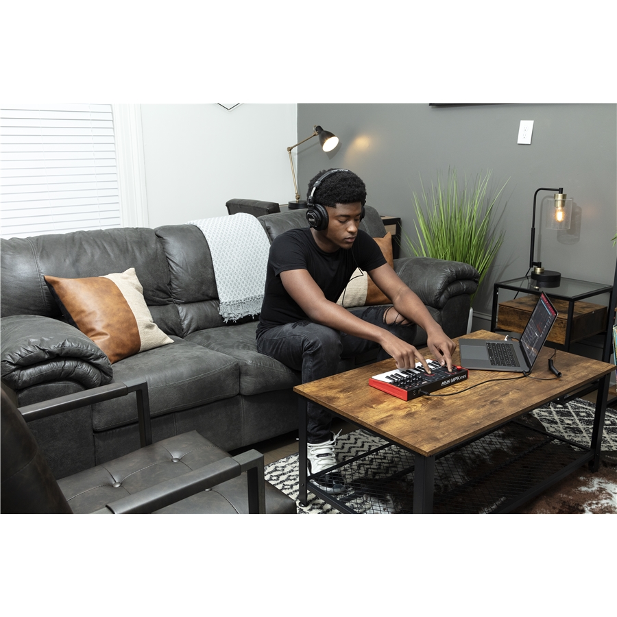 8-akai-professional-mpk-mini-mkiii-1070015543_13