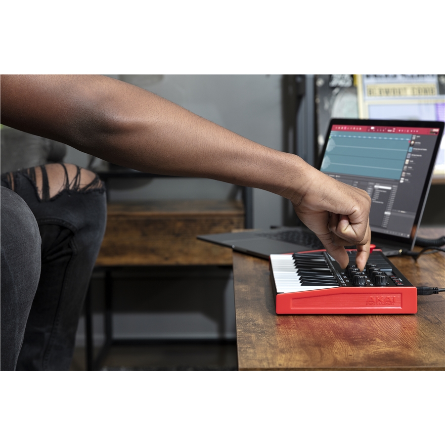8-akai-professional-mpk-mini-mkiii-1070015543_8